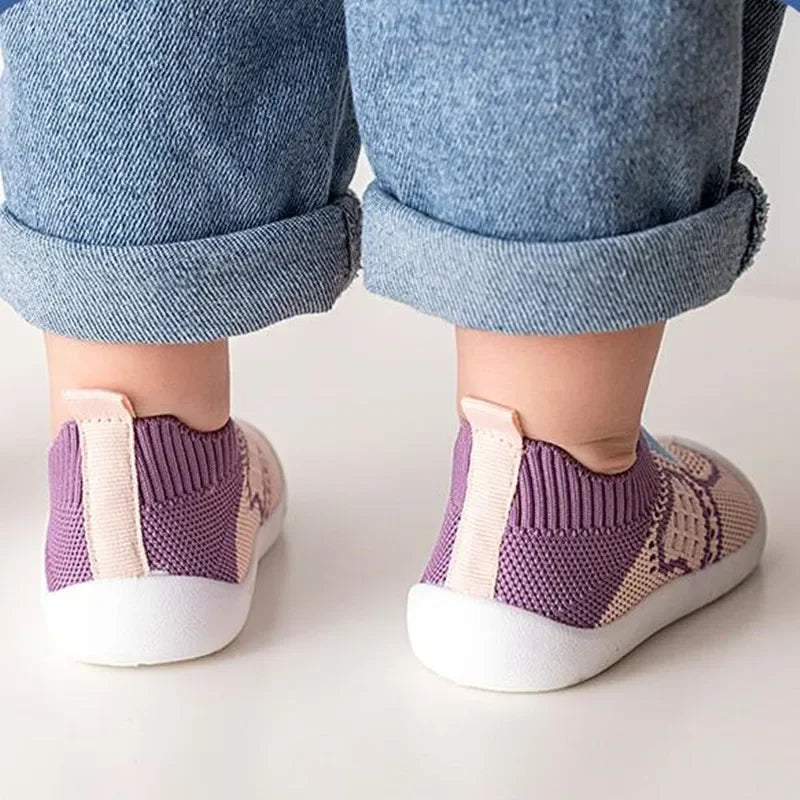 Zapatos para Bebé Antideslizantes Transpirables Calcetines para Suelo de Cuna con Suela de Goma para Niños Niñas Mallas Zapatos Zapatillas de Suela Suave
