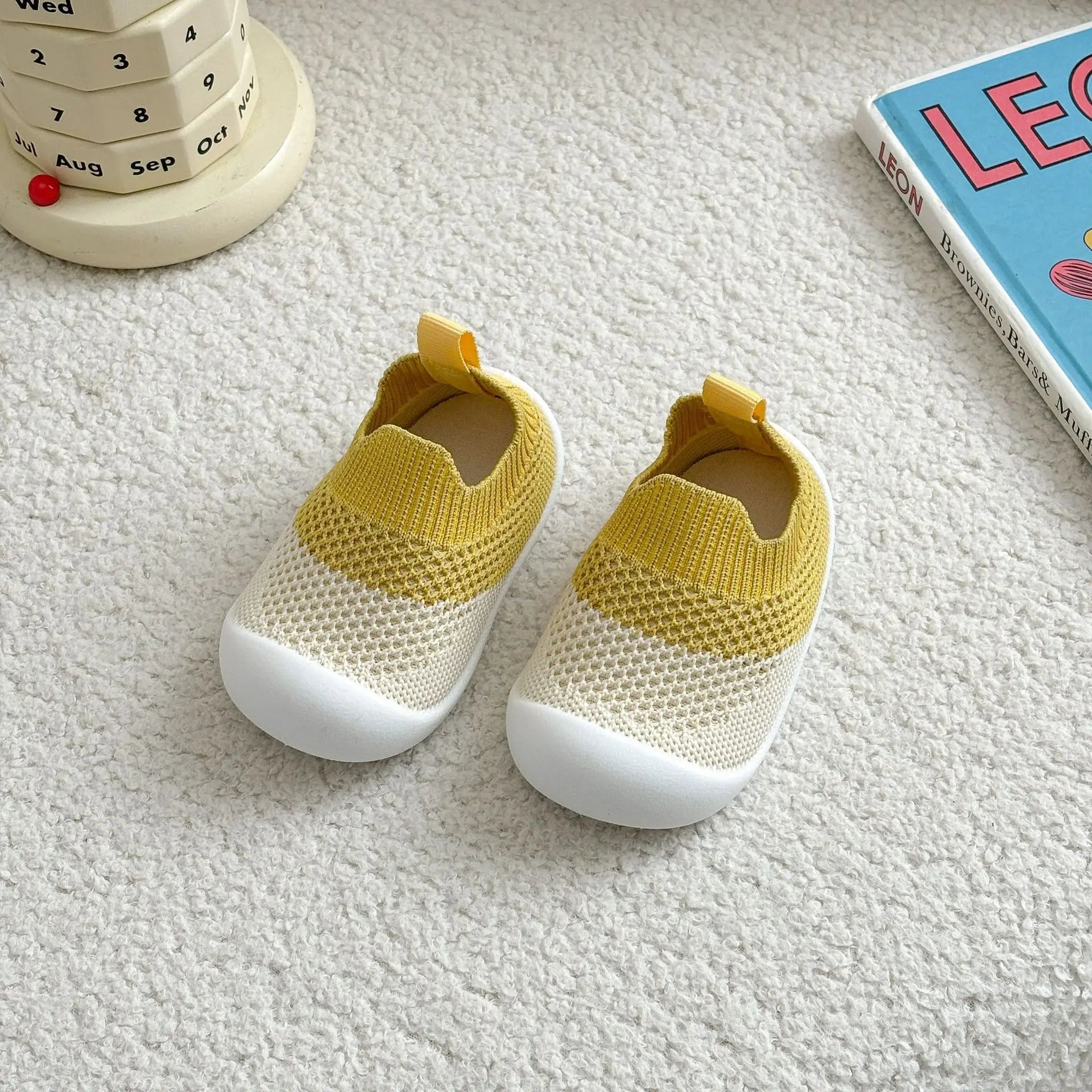 Zapatos para Bebé Antideslizantes Transpirables Calcetines para Suelo de Cuna con Suela de Goma para Niños Niñas Mallas Zapatos Zapatillas de Suela Suave
