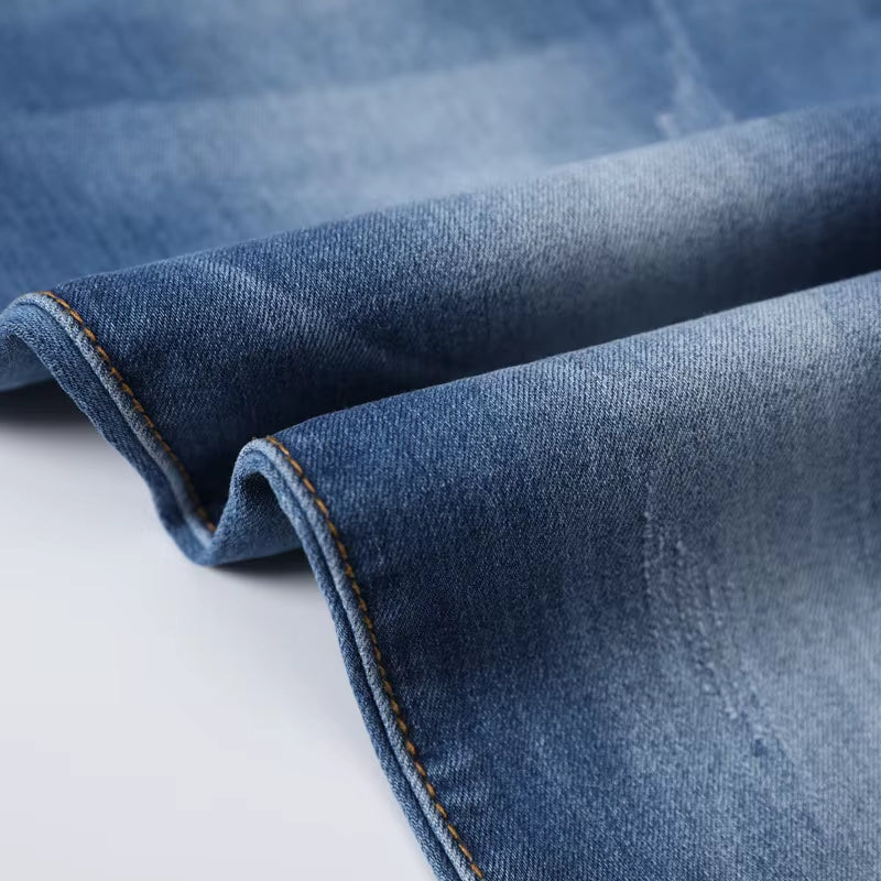 Jeans ajustados elásticos para hombre color azul claro, moda casual.
