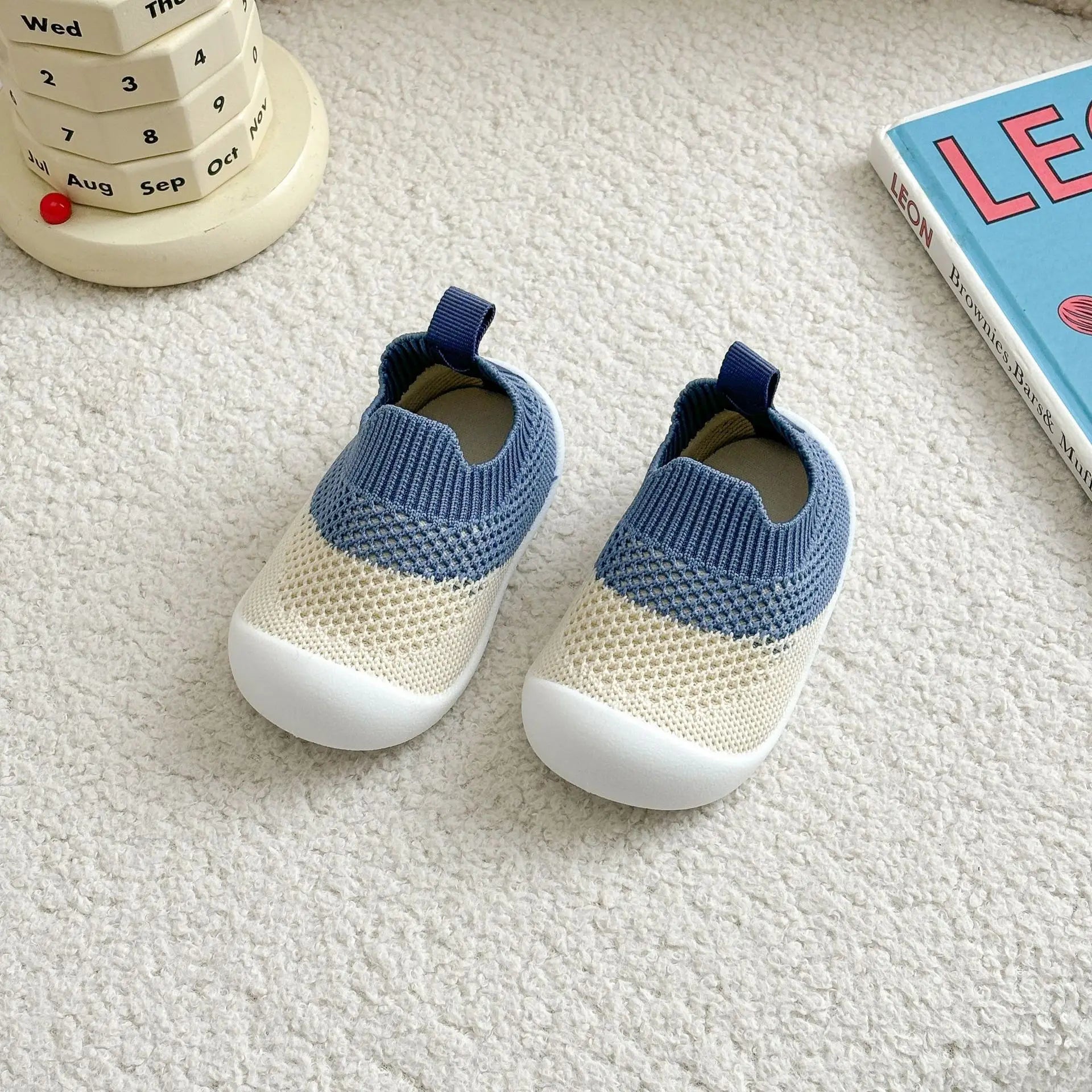 Zapatos para Bebé Antideslizantes Transpirables Calcetines para Suelo de Cuna con Suela de Goma para Niños Niñas Mallas Zapatos Zapatillas de Suela Suave