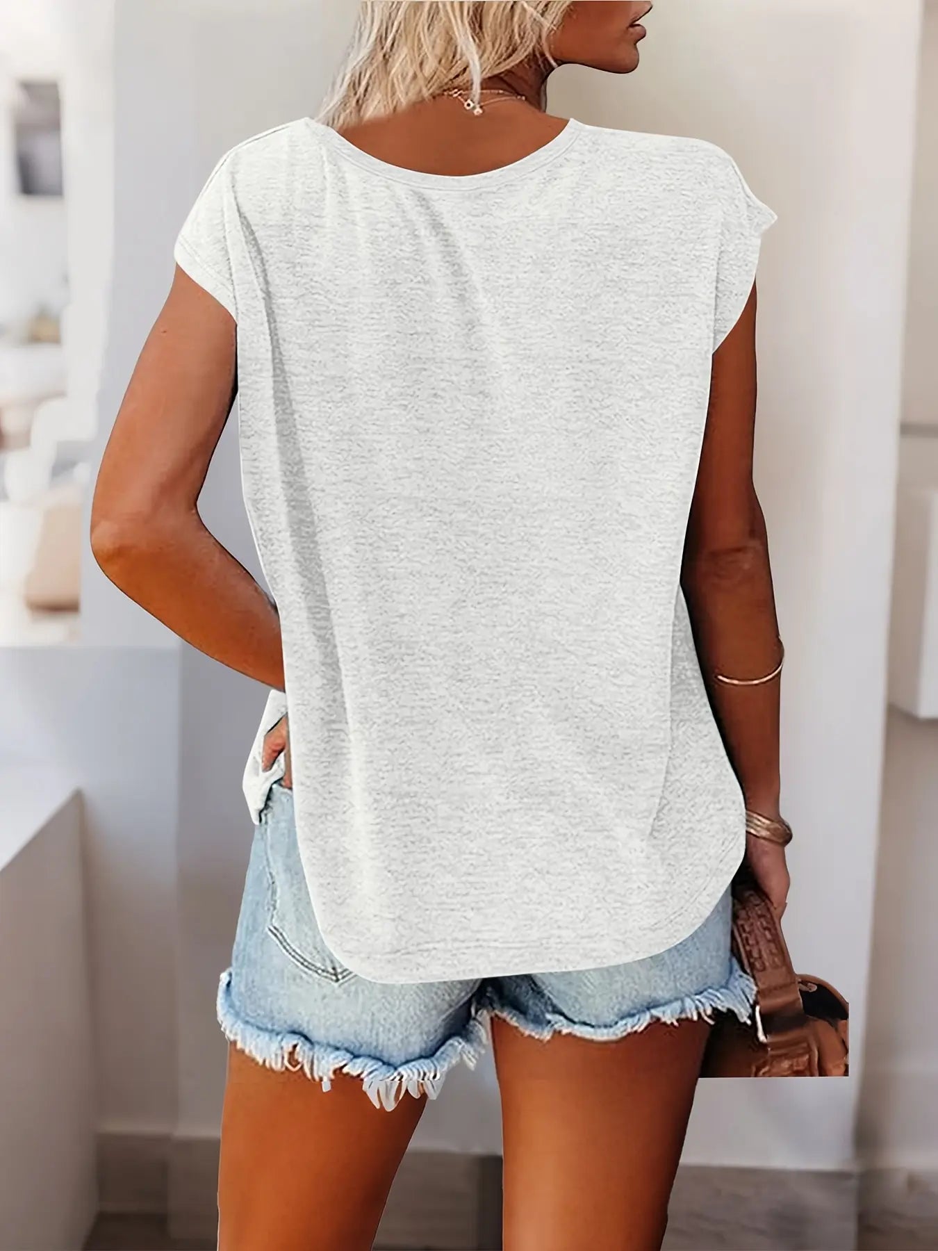 Women'S Summer Plain V-Neck Sleeveless Top, Casual Daily Wear, Comfortable and Stylish, Perfect for Everyday Use